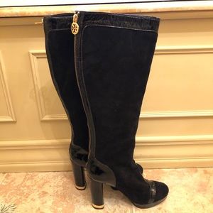 TORY BURCH! 71/2 suede and patent leather boot!